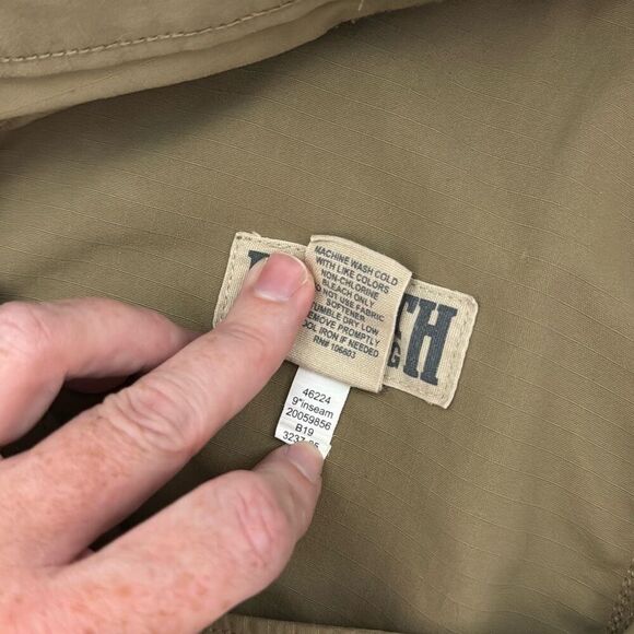 Duluth Armachillo Cooling 9" Cargo Shorts 40 - Picture 5 of 5